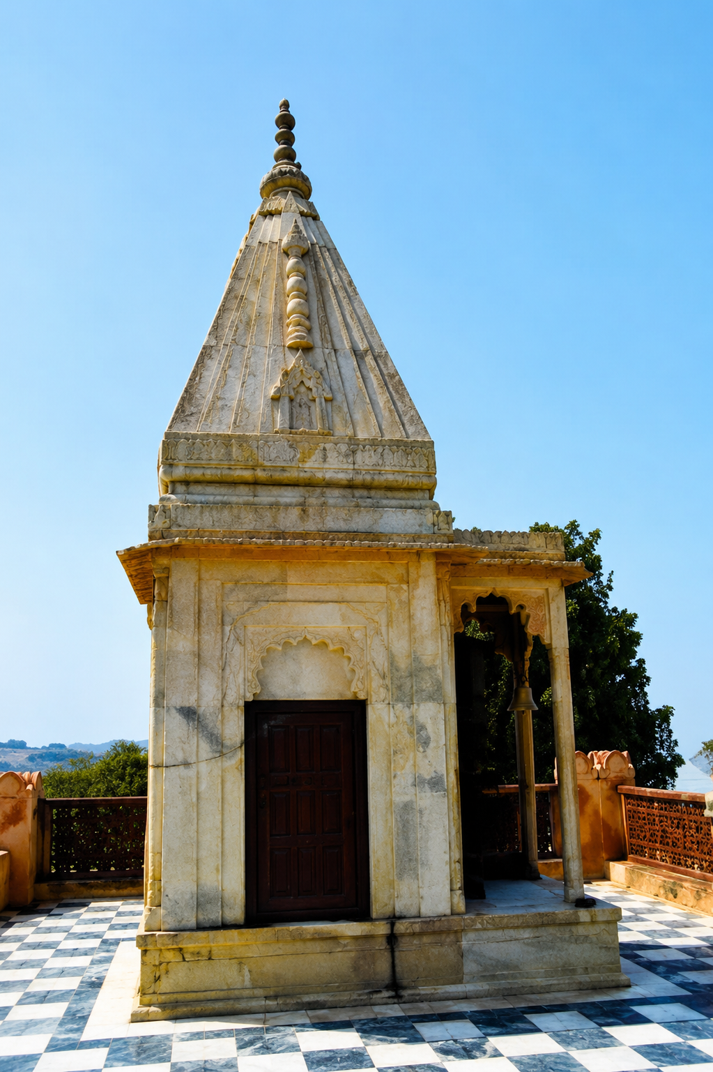 Sadhu Bela / Sadh Belo Temple
